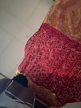 Snapshot of choclatepeaach chatting on February 9, 3:05 pm choclatepeaach online show from February 9, 3:05 pm