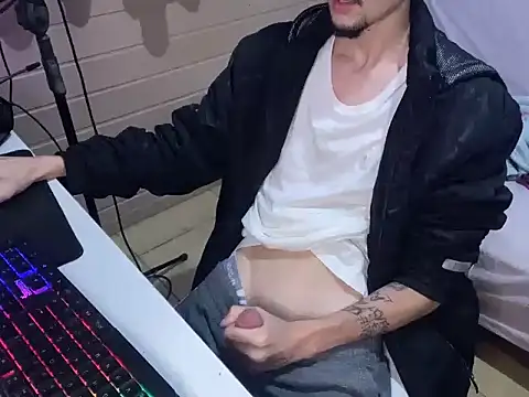 scorpbqt online show from May 25, 12:49 am