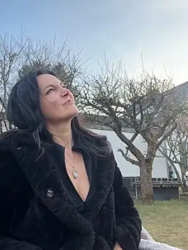 -OLYA- online show from March 8, 3:49 pm