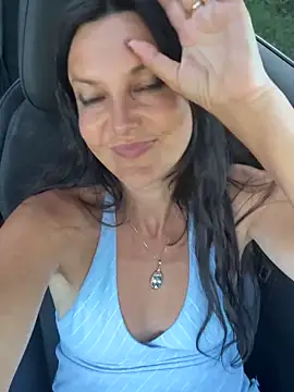 Snapshot of -OLYA- chatting on June 9, 6:19 pm -OLYA- online show from June 9, 6:19 pm