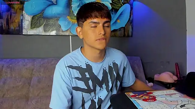 Lyam ap online show from December 16, 9:25 am