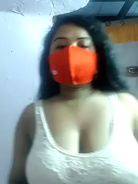 Snapshot of Dr_Chhaya chatting on February 6, 2:38 am Dr Chhaya online show from February 6, 2:38 am