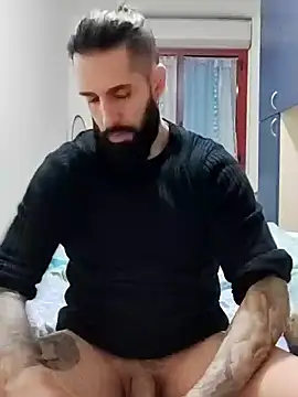 Snapshot of Gioeltoro89 chatting on December 19, 3:52 pm Gioeltoro89 online show from December 19, 3:52 pm