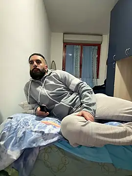 Snapshot of Gioeltoro89 chatting on January 10, 7:11 pm Gioeltoro89 online show from January 10, 7:11 pm