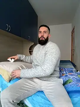 Snapshot of Gioeltoro89 chatting on February 27, 3:59 pm Gioeltoro89 online show from February 27, 3:59 pm