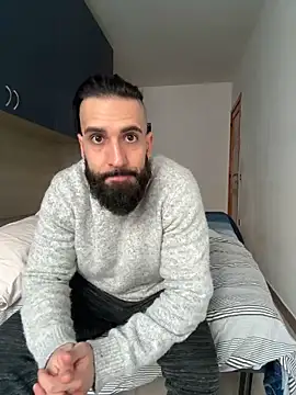 Snapshot of Gioeltoro89 chatting on March 7, 4:22 pm Gioeltoro89 online show from March 7, 4:22 pm