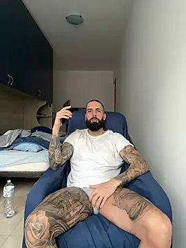 Gioeltoro89 online show from April 12, 2:44 pm