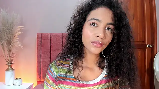 AntonellaHall  online show from March 12, 7:31 pm