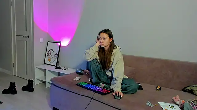 EllaSky xoxo online show from January 31, 2:28 pm