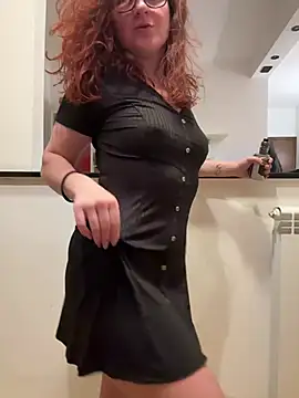 Snapshot of Nala_95 chatting on February 3, 5:24 pm Nala 95 online show from February 3, 5:24 pm