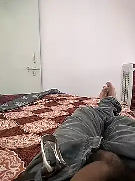 Snapshot of Sanjaysharmarbl chatting on November 2, 7:33 am Sanjaysharmarbl online show from November 2, 7:33 am