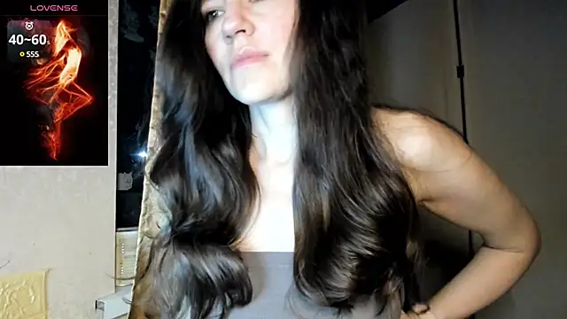 Snapshot of Found_Me chatting on December 10, 2:05 am Found Me online show from December 10, 2:05 am