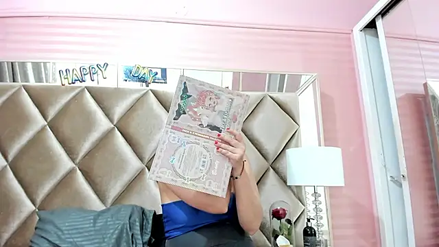 Aurora-Rossi online show from February 5, 2:49 am