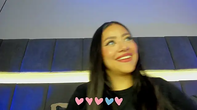 Snapshot of nicolle_pierce chatting on February 17, 12:38 pm nicolle pierce online show from February 17, 12:38 pm