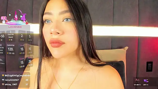 Snapshot of nicolle_pierce chatting on September 19, 1:56 pm nicolle pierce online show from September 19, 1:56 pm