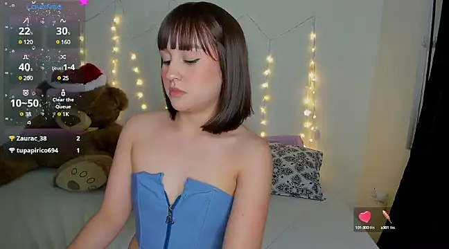 Snapshot of Mia_blaiir chatting on January 5, 12:52 am Mia blaiir online show from January 5, 12:52 am