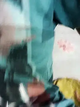 Snapshot of Afgref5335 chatting on October 30, 5:57 pm Afgref5335 online show from October 30, 5:57 pm