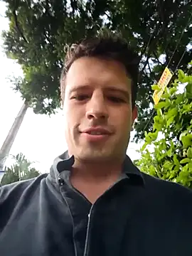 Snapshot of HPBRYAN chatting on May 26, 10:50 pm HPBRYAN online show from May 26, 10:50 pm
