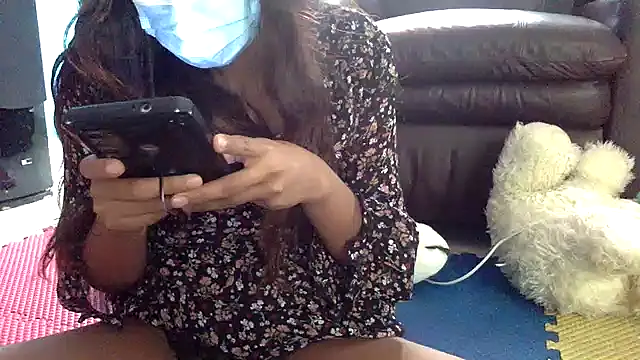 Snapshot of Kelly_del_soler25 chatting on June 4, 7:31 pm Kelly del soler25 online show from June 4, 7:31 pm