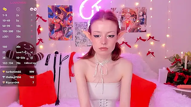 Ari lavellan online show from December 20, 4:42 am