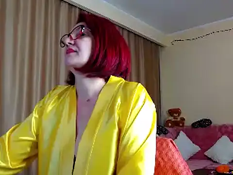 EdithCharm online show from January 8, 7:24 pm