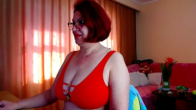 EdithCharm online show from April 1, 1:34 pm