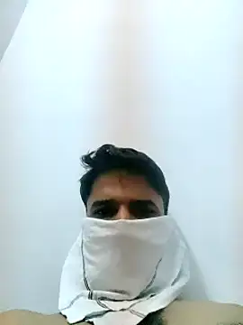 Snapshot of davidss57400 chatting on March 22, 9:24 am davidss57400 online show from March 22, 9:24 am