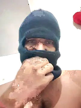 Snapshot of davidss57400 chatting on December 22, 4:37 pm davidss57400 online show from December 22, 4:37 pm