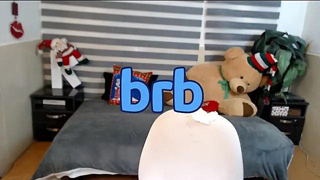 Snapshot of Ana_Maria_1606 chatting on December 13, 5:21 pm Ana Maria 1606 online show from December 13, 5:21 pm