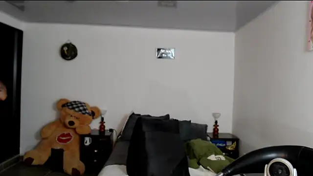 Snapshot of Ana_Maria_1606 chatting on March 5, 8:42 pm Ana Maria 1606 online show from March 5, 8:42 pm