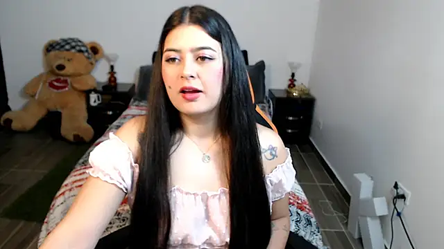 Snapshot of Ana_Maria_1606 chatting on September 17, 7:37 pm Ana Maria 1606 online show from September 17, 7:37 pm