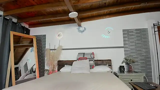 Snapshot of Kimberly_lozano chatting on January 30, 4:55 pm Kimberly lozano online show from January 30, 4:55 pm