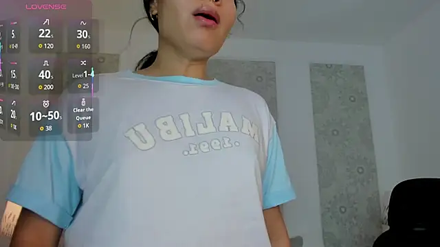 Snapshot of dulce_natyy chatting on November 27, 2:13 am dulce natyy online show from November 27, 2:13 am