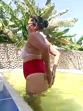 Snapshot of rosi_pamela chatting on February 24, 6:15 pm rosi pamela online show from February 24, 6:15 pm