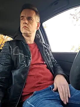 Hectorthyssen1 online show from November 7, 3:45 pm