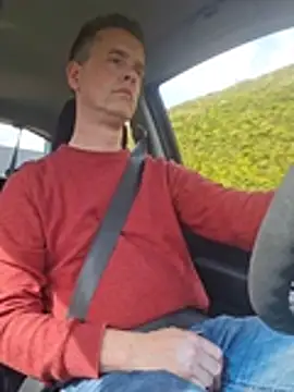 Hectorthyssen1 online show from April 10, 2:00 pm