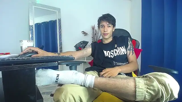 Zacktk7 online show from January 31, 11:45 pm