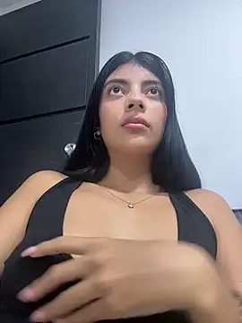 Baby Niels online show from November 12, 2:45 am