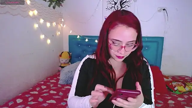 zarquita99 online show from February 4, 4:37 am