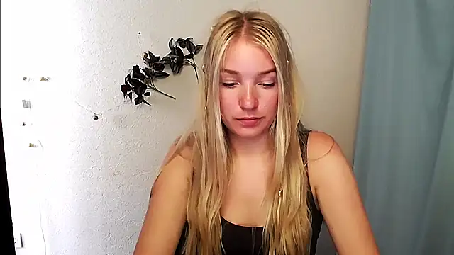 Queen ofLove online show from June 7, 11:47 am