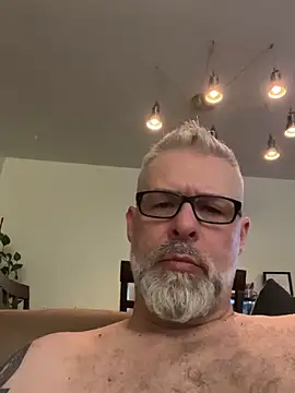 Silverfoxxx-73 online show from December 8, 12:29 am