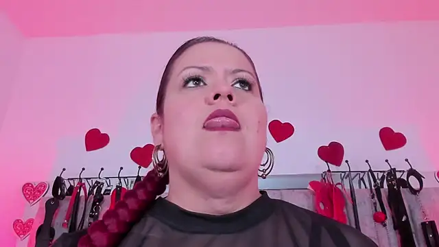 Snapshot of vanessa_moka chatting on February 13, 12:11 pm vanessa moka online show from February 13, 12:11 pm