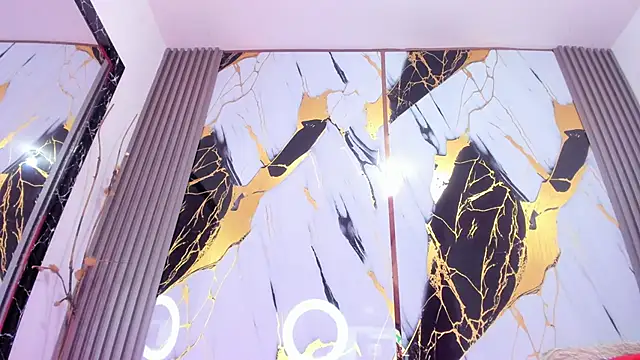 sophiee evanss  online show from January 20, 9:24 am