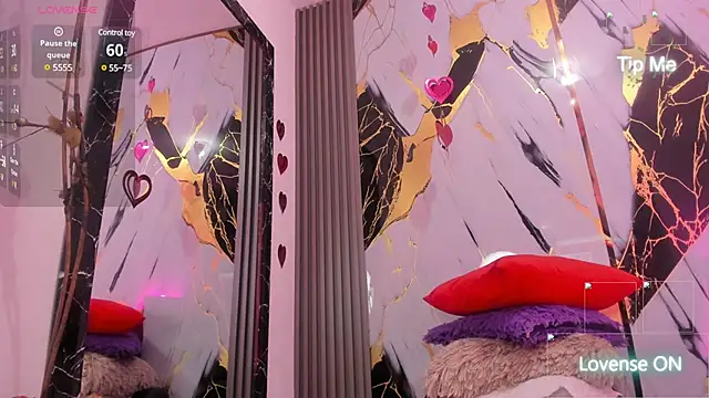 sophiee evanss  online show from February 4, 9:38 am