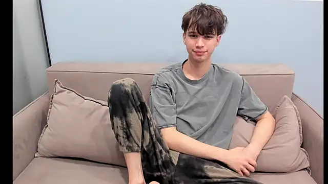 Im Shine Guy online show from October 18, 8:42 pm