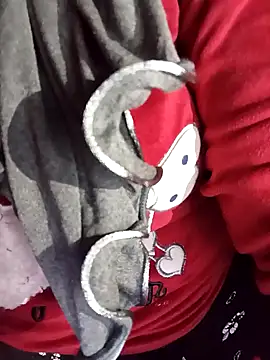 Snapshot of sosarax chatting on January 26, 2:19 pm sosarax online show from January 26, 2:19 pm