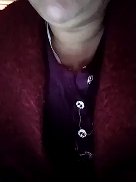 Snapshot of sosarax chatting on February 9, 2:07 pm sosarax online show from February 9, 2:07 pm