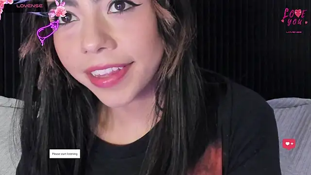 AndreaVelasco online show from July 13, 3:37 pm