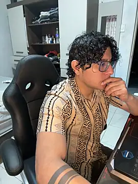 ikkipro online show from February 26, 11:48 pm