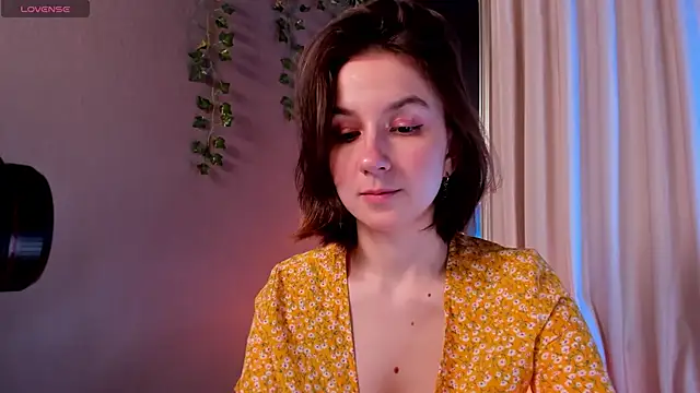 Snapshot of mind_game chatting on January 16, 8:43 am mind game online show from January 16, 8:43 am